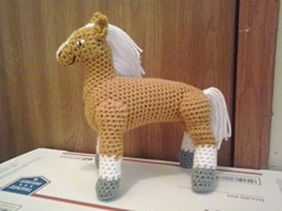 Golden Palomino Horse Crochet Pattern