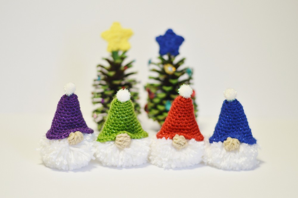 Simple Crochet Christmas Ornaments