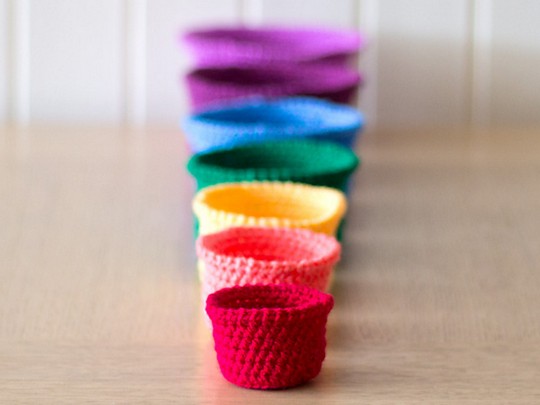 Rainbow Nesting Crochet Baskets Pattern