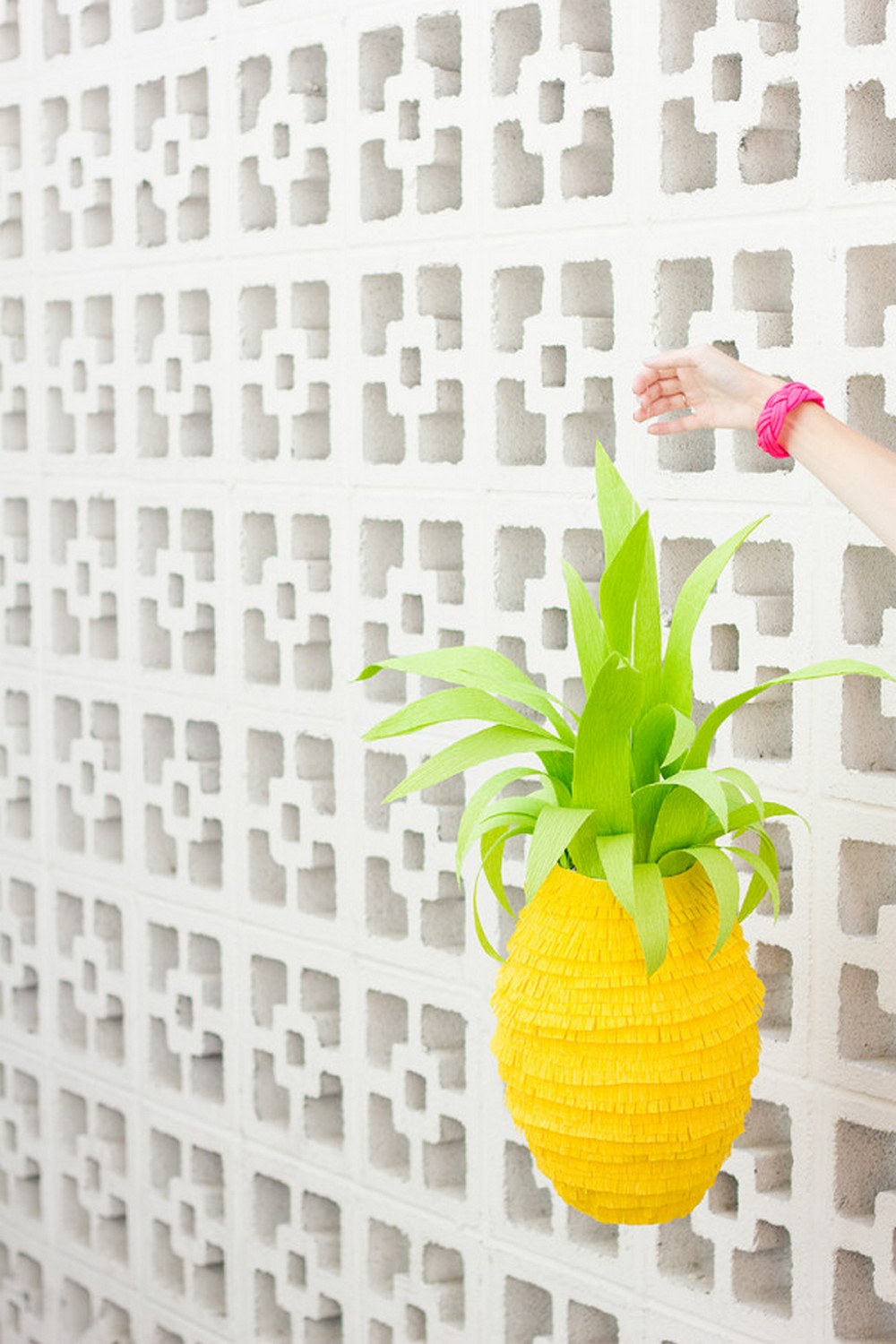 DIY Pineapple Pinata Idea