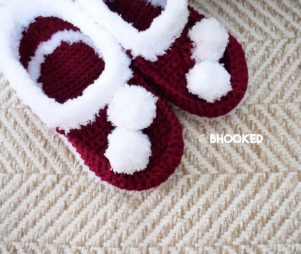 Crochet Santa Slippers Pattern