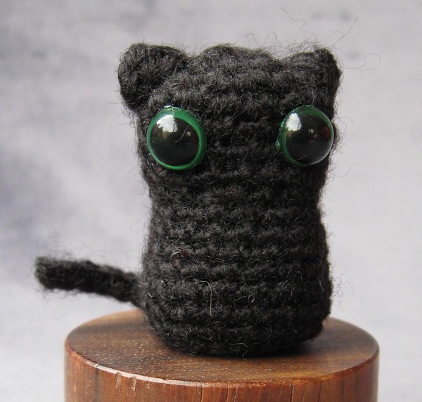 Crochet Witch's Cat Amigurumi
