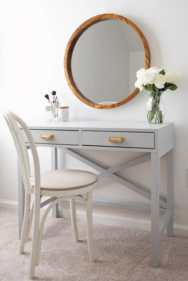 DIY Dressing Table For Small Space