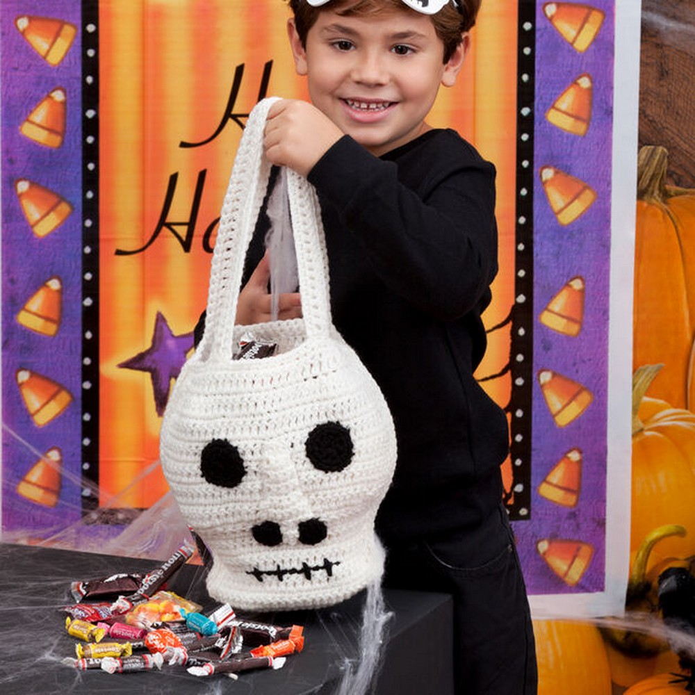 Crochet Scary Skull Bag