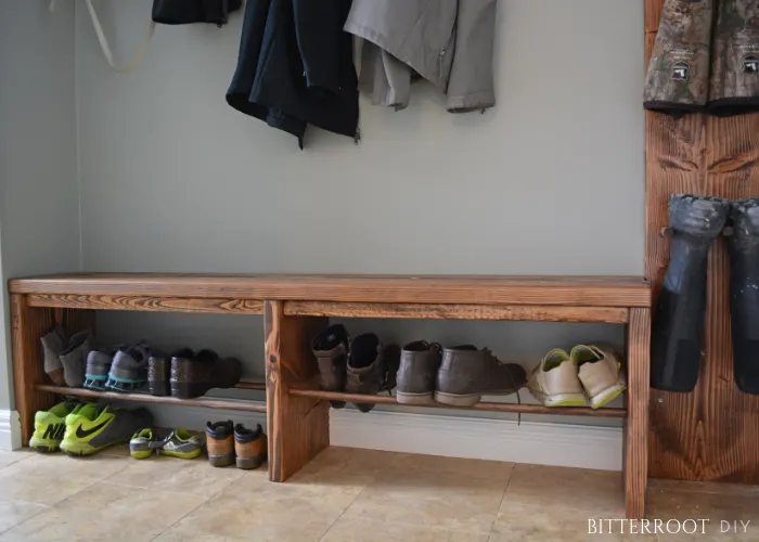 Easy Mudroom Farmhouse Bench With Shoe Storage