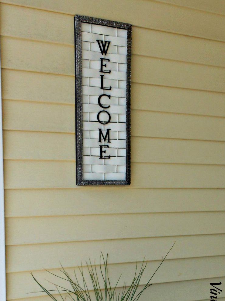 DIY Welcome Sign With A Twist