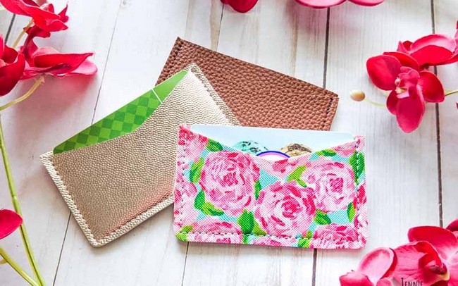 How To Make An Easy Card Wallet With A Free Sewing Pattern