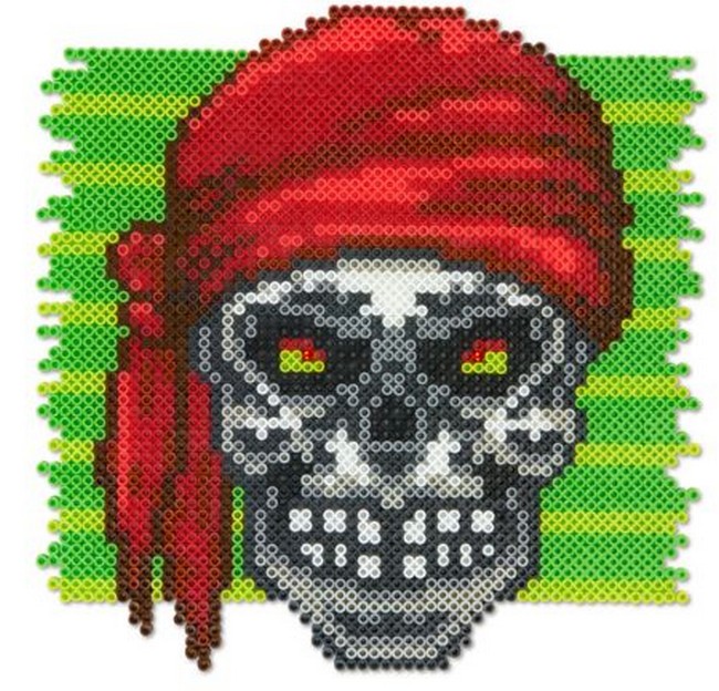 Pirate Skull Perler Pattern