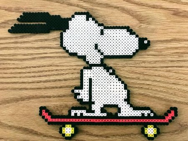 Skateboarding Snoopy
