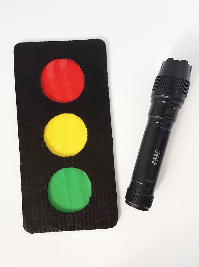 How To Make A Working Traffic Light