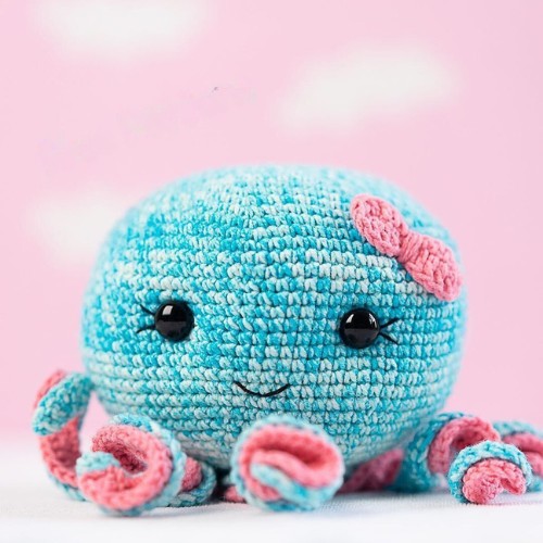 Crochet Jellyfish Amigurumi Pattern