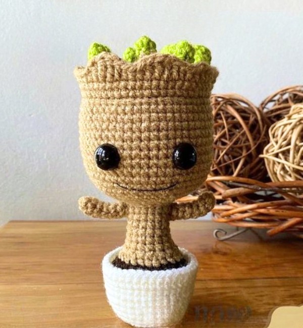 Crochet Baby Groot