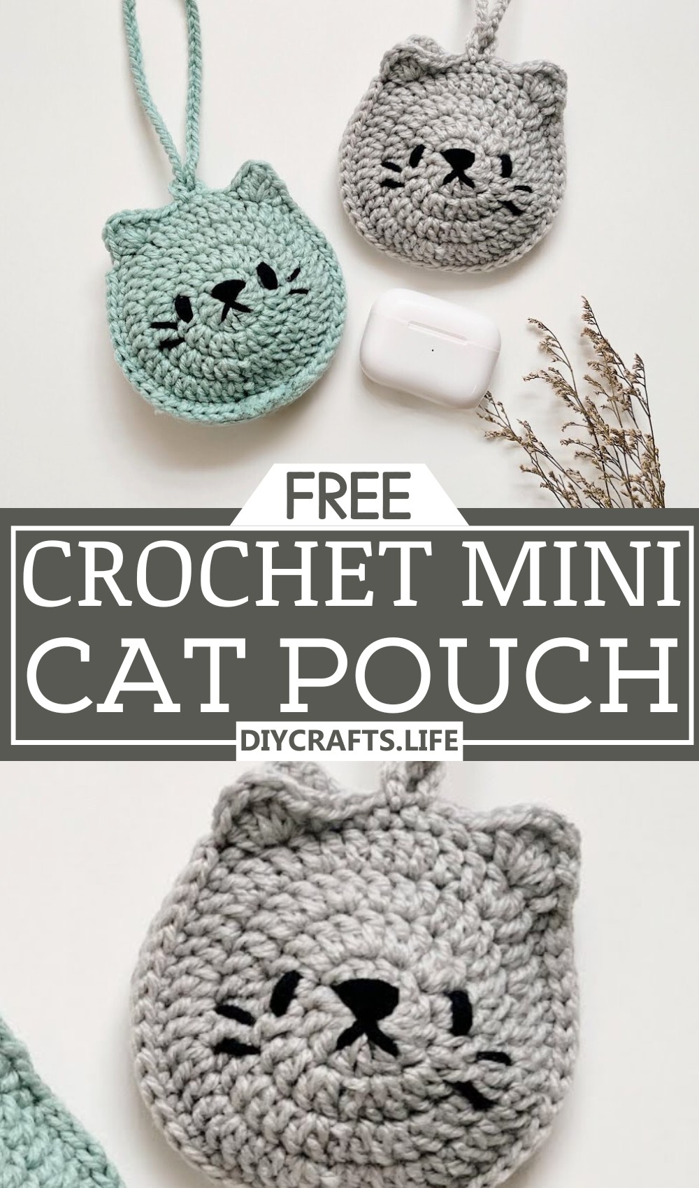 Crochet Mini Cat Pouch