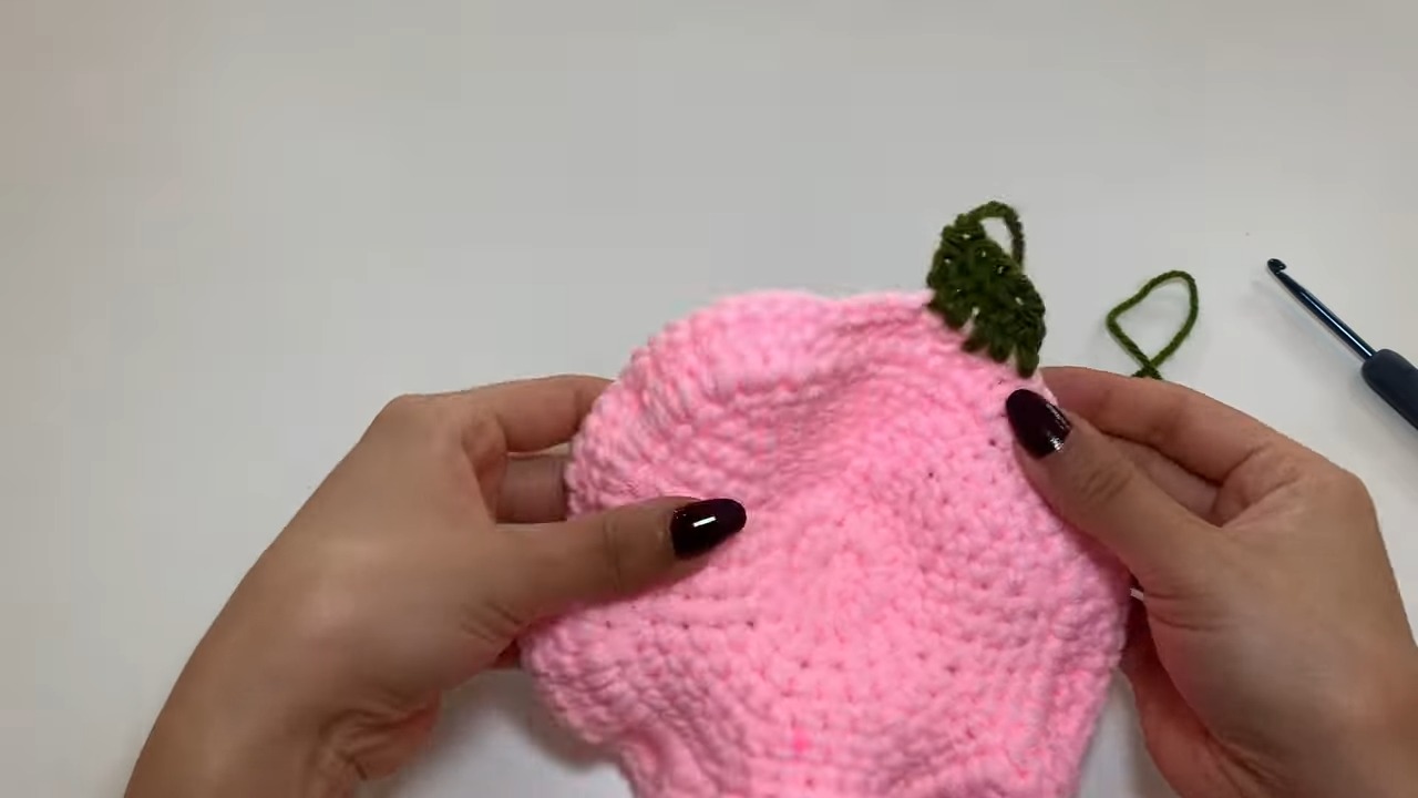 Charming Crochet Calla Lily Pattern Pattern