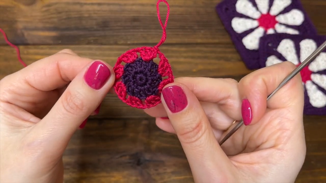 Retro Crochet Flower Square Guide for Beginners