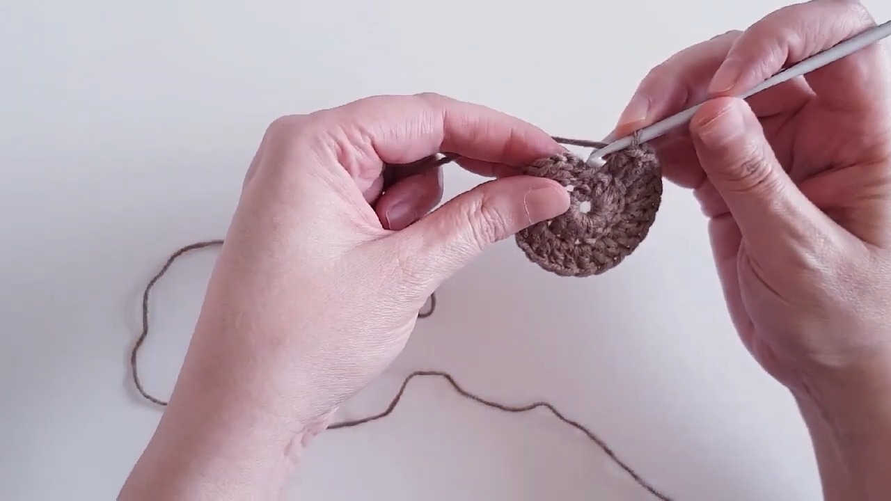 Beginner-Friendly Crochet Coaster Pattern