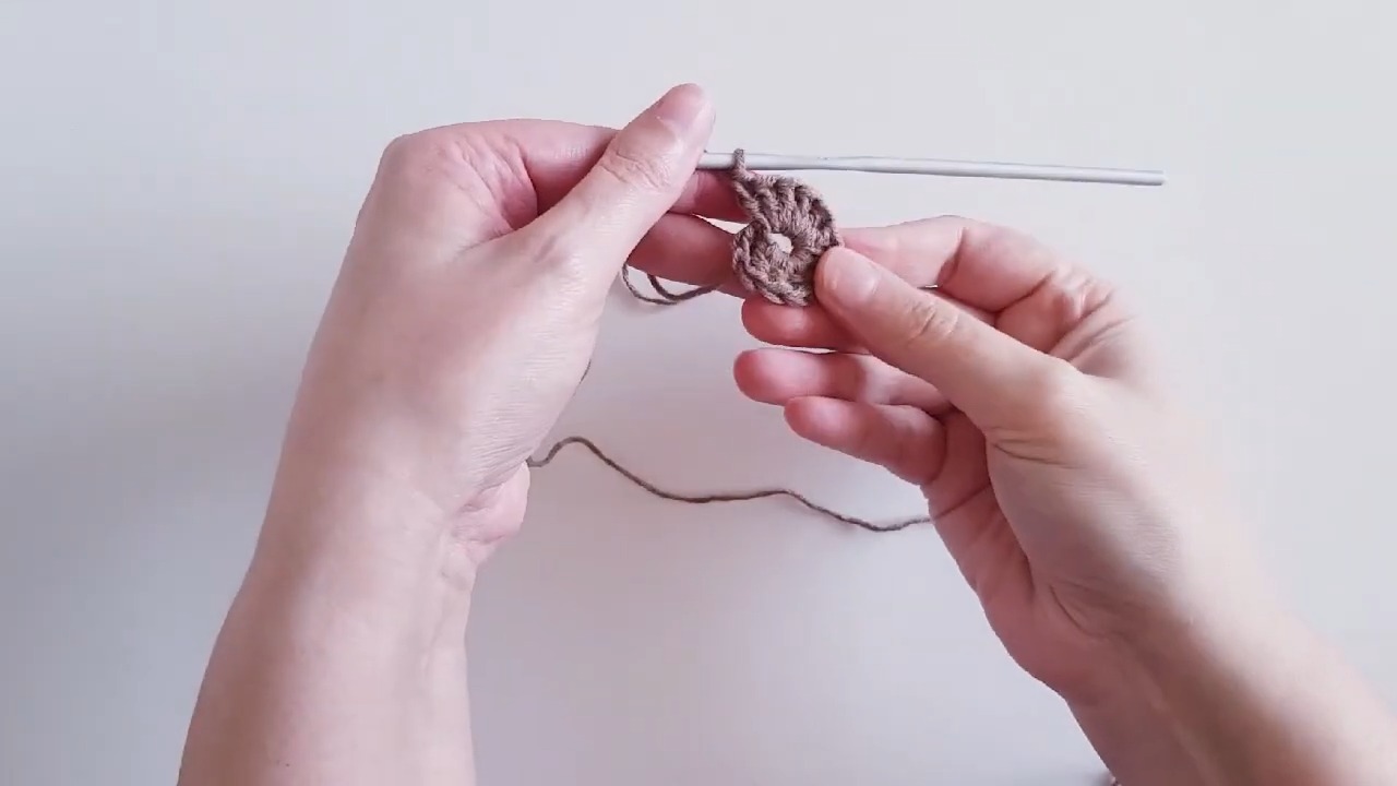 Beginner-Friendly Crochet Coaster Pattern
