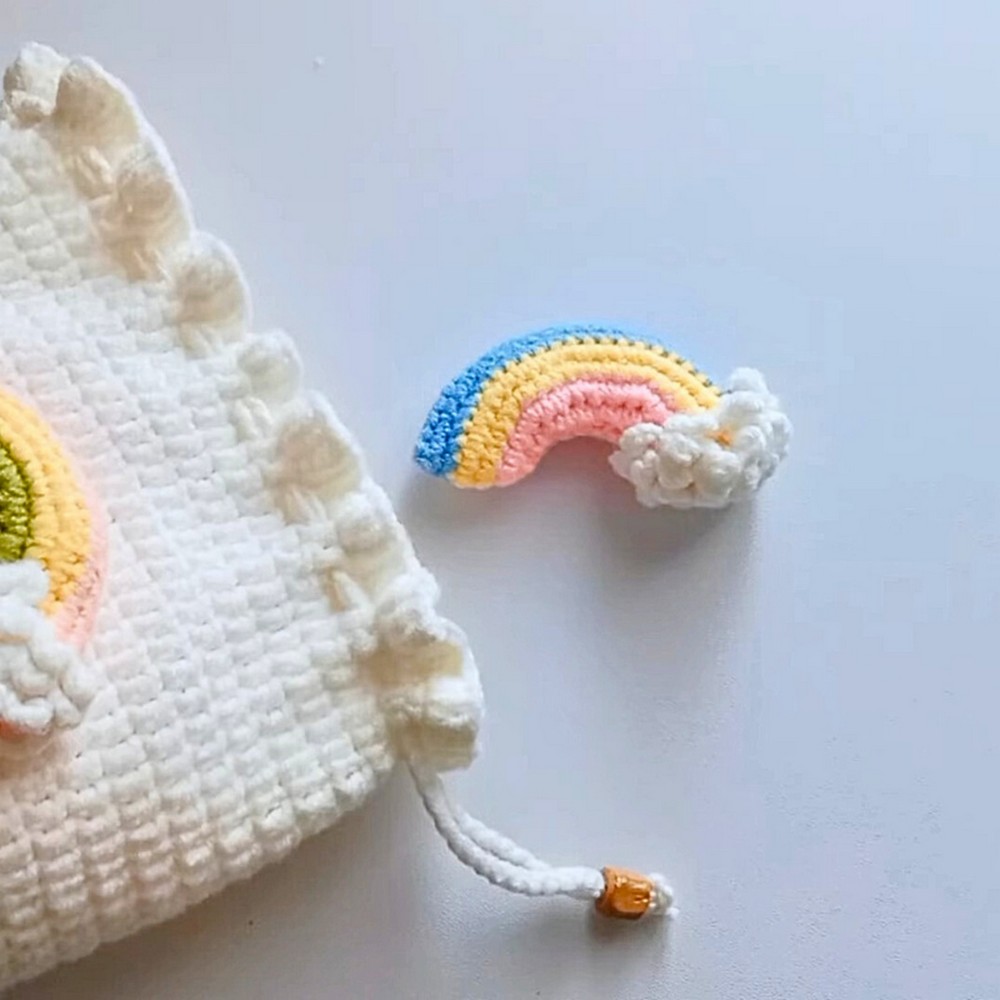 Beginner's Guide to Crocheting a Rainbow Pattern