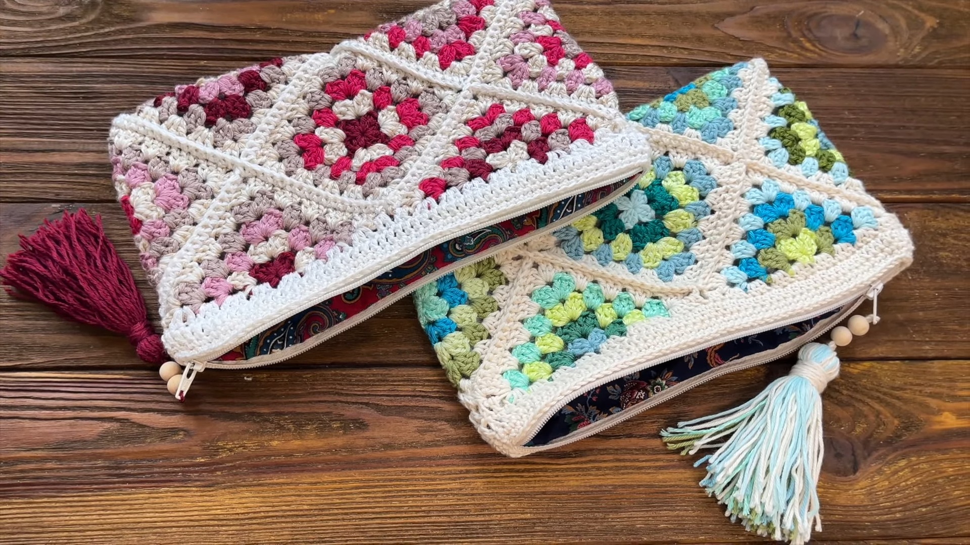 Create a Stylish Crochet Purse with Granny Squares