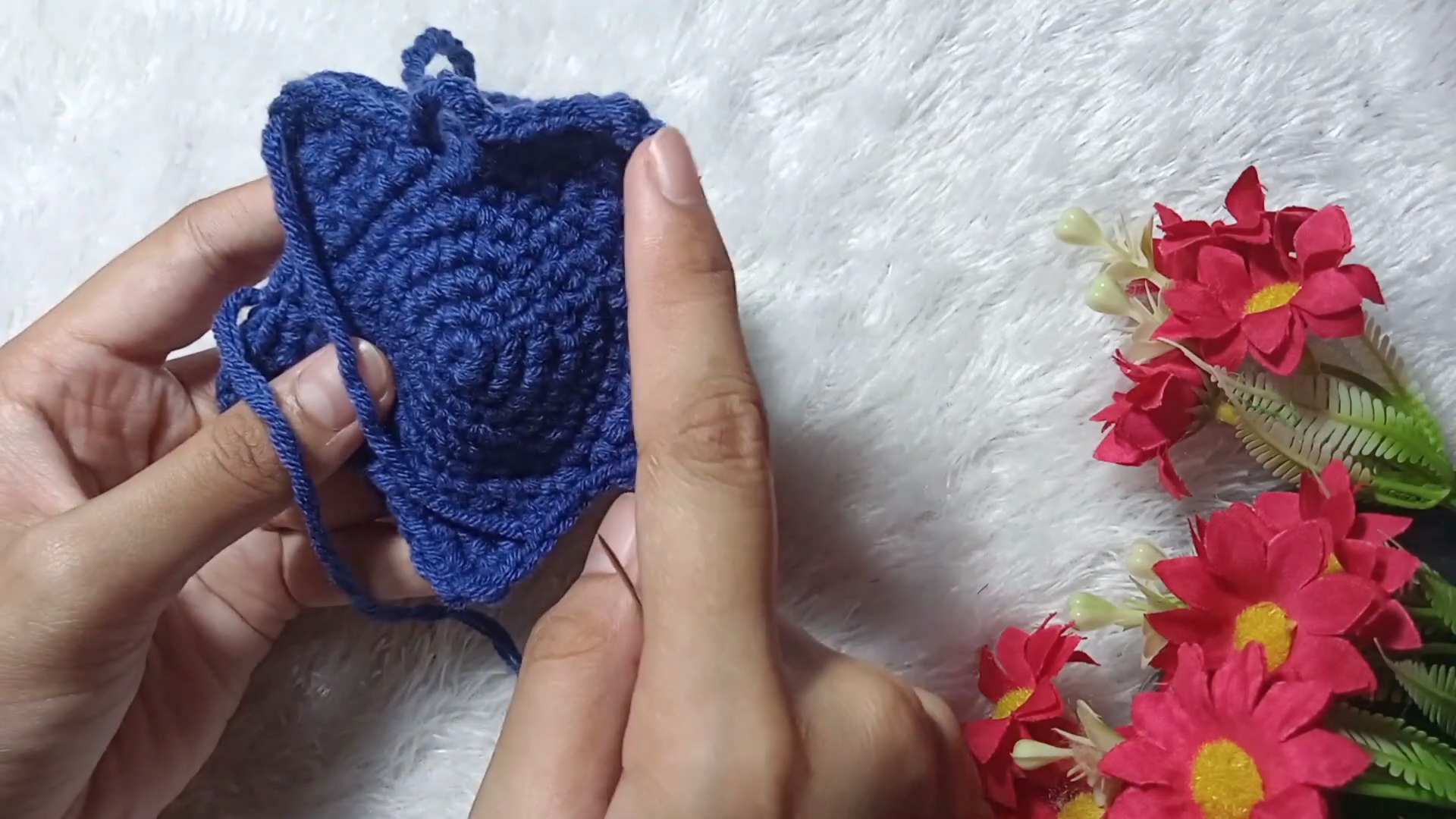Stylish Crochet Star Bag Accessory – Step-by-Step Tutorial