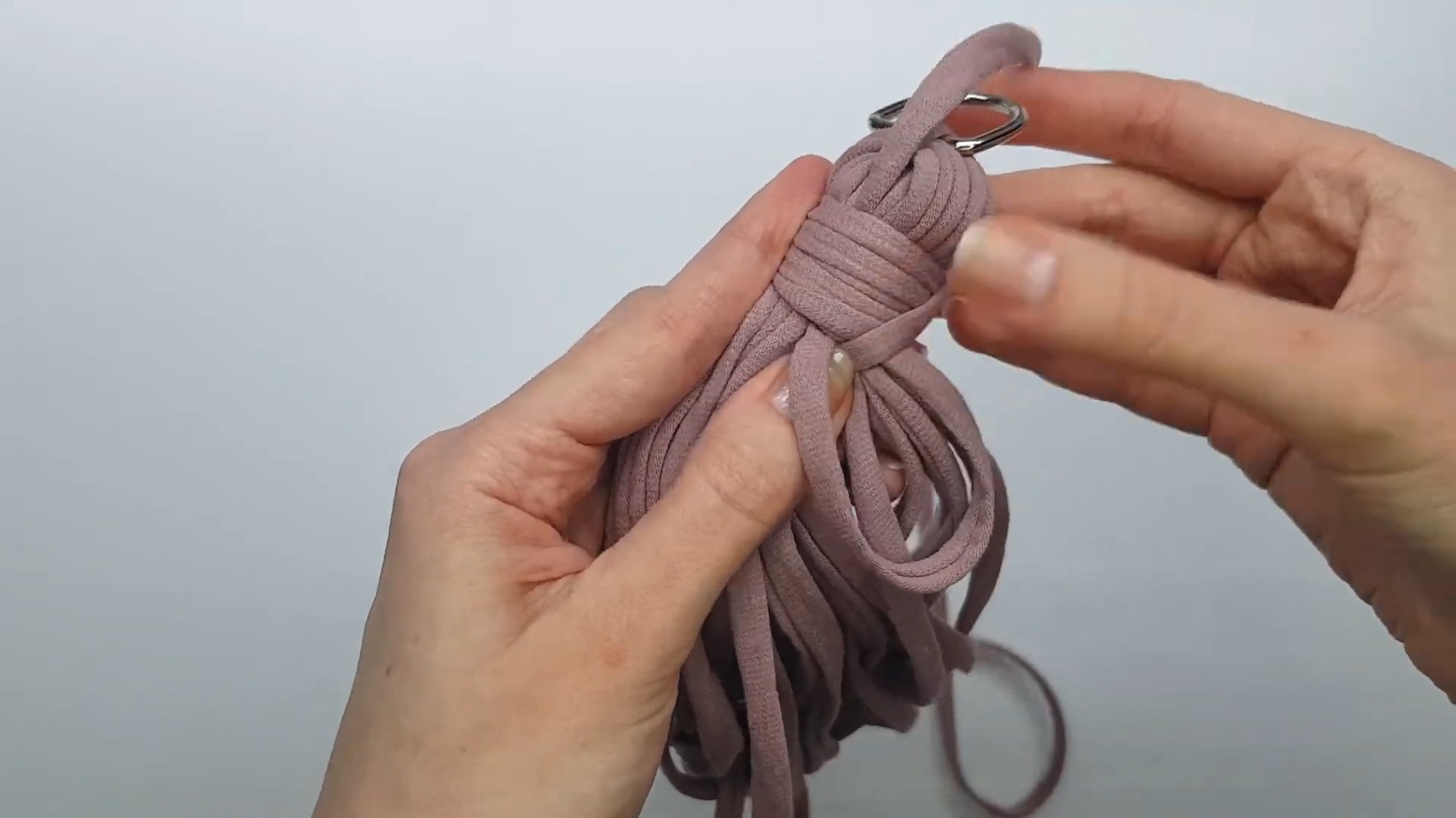 Create Stylish Crochet Tassels with Ease