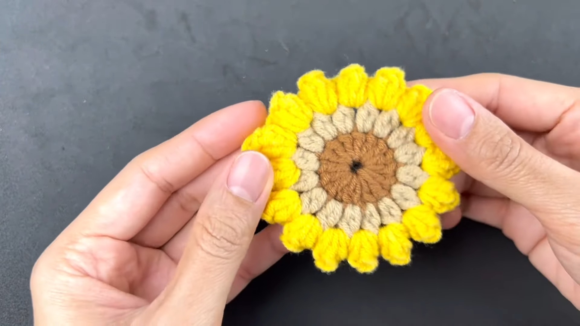 Create a Vibrant Sunflower-Inspired Drawstring Bag
