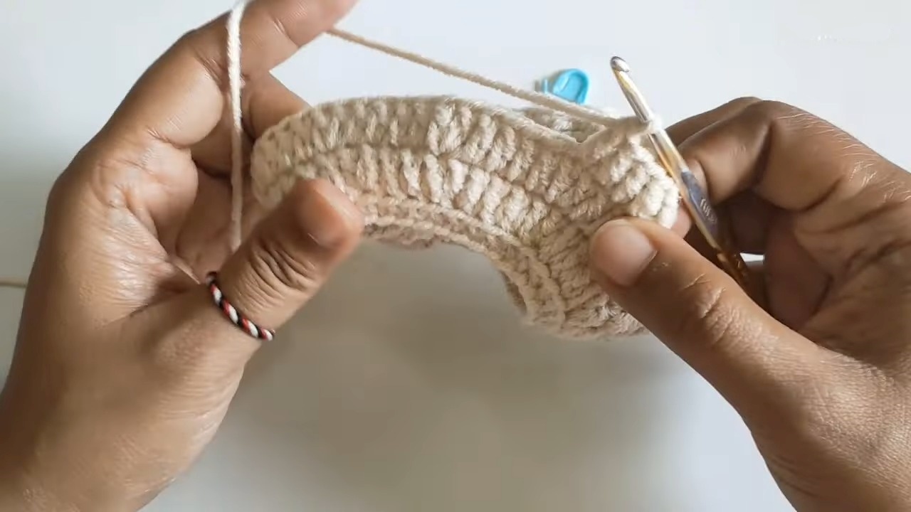 Crochet Cell Phone Bag – A Fun & Trendy Pattern