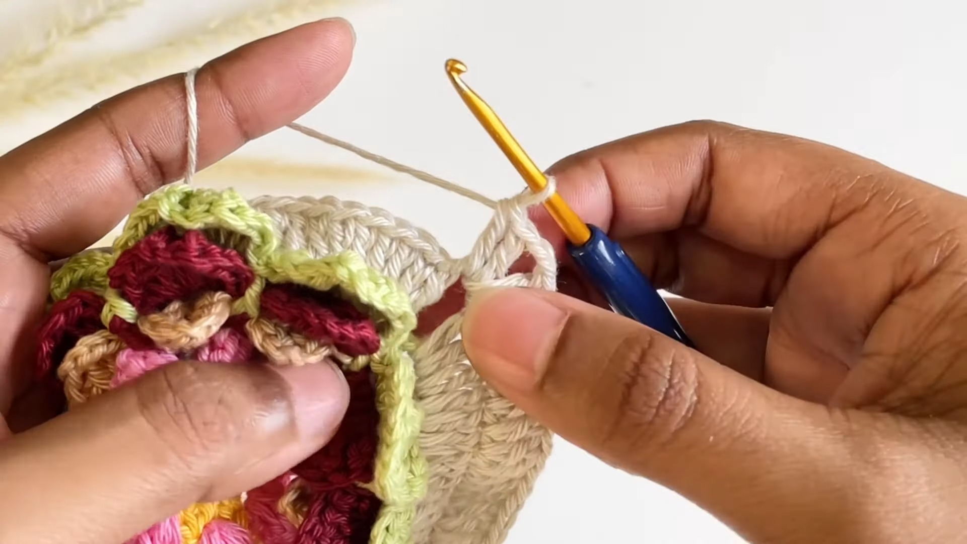 Crochet a Beautiful Water Lily Flower Pattern