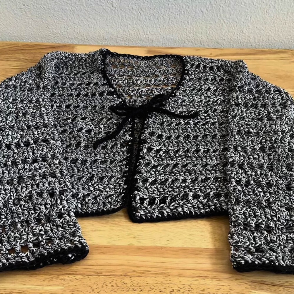 Stylish Crochet Cardigan Pattern for Summer