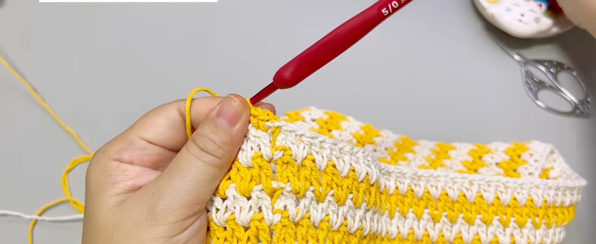 Crochet a Unique Shoulder Bag Pattern