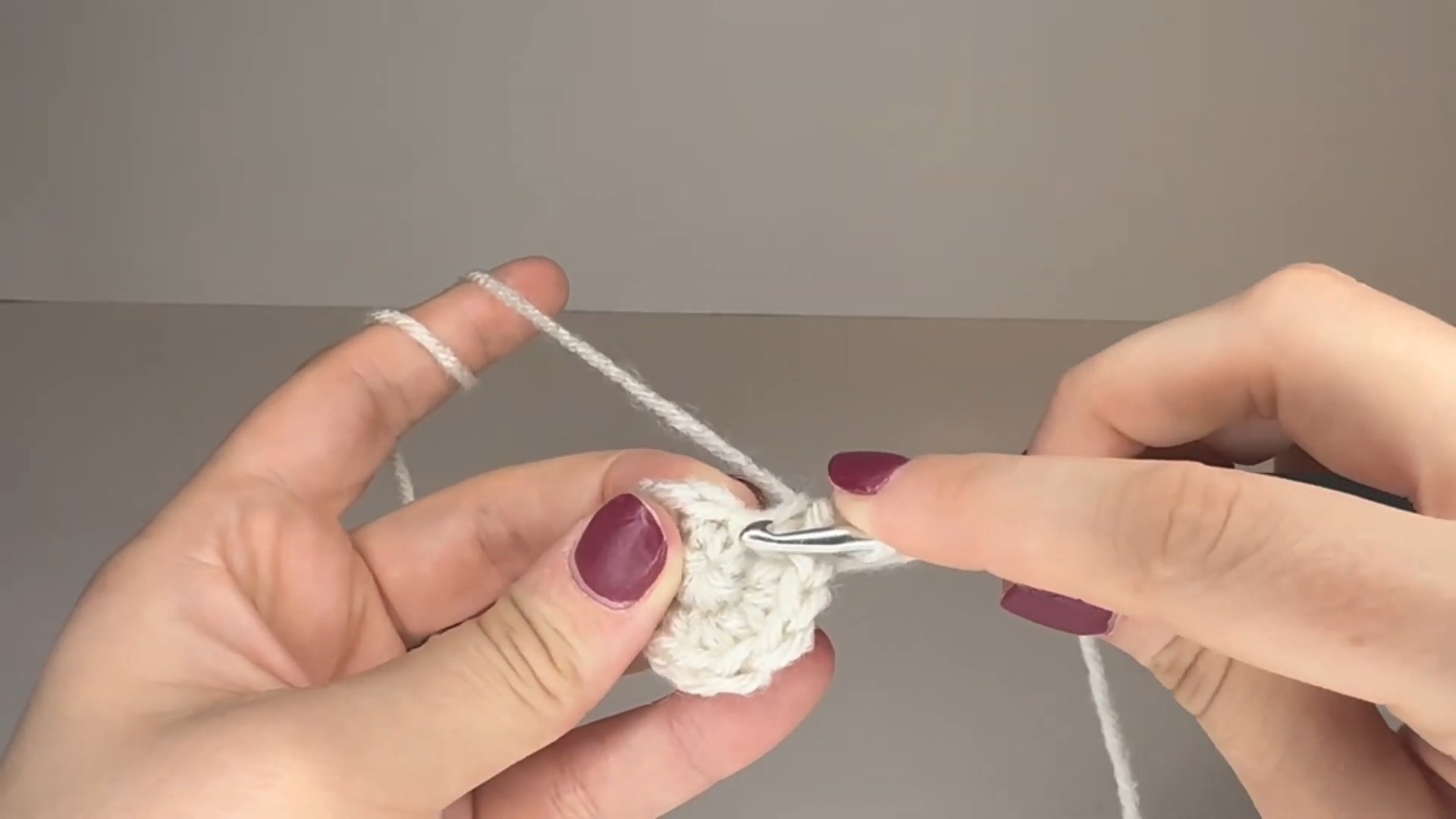 Crochet a Mini Ghost
