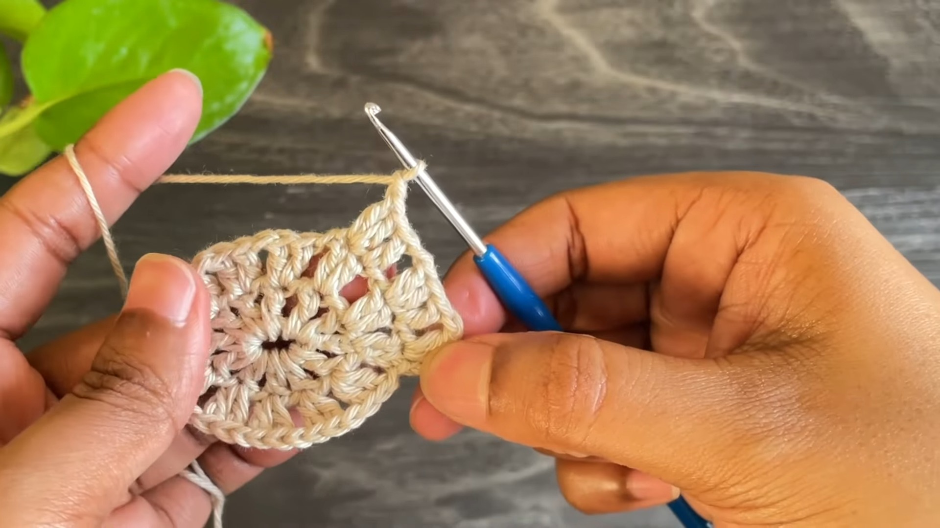 Beautiful Crochet Table Mat Pattern