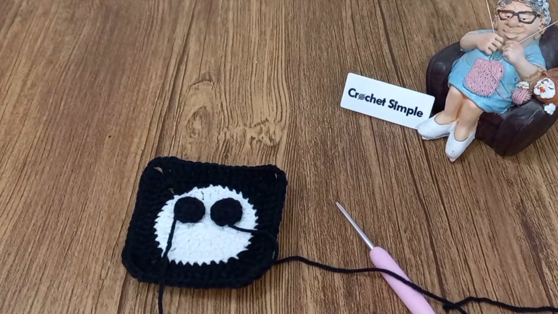 Spooky Crochet Granny Square for Halloween Fun