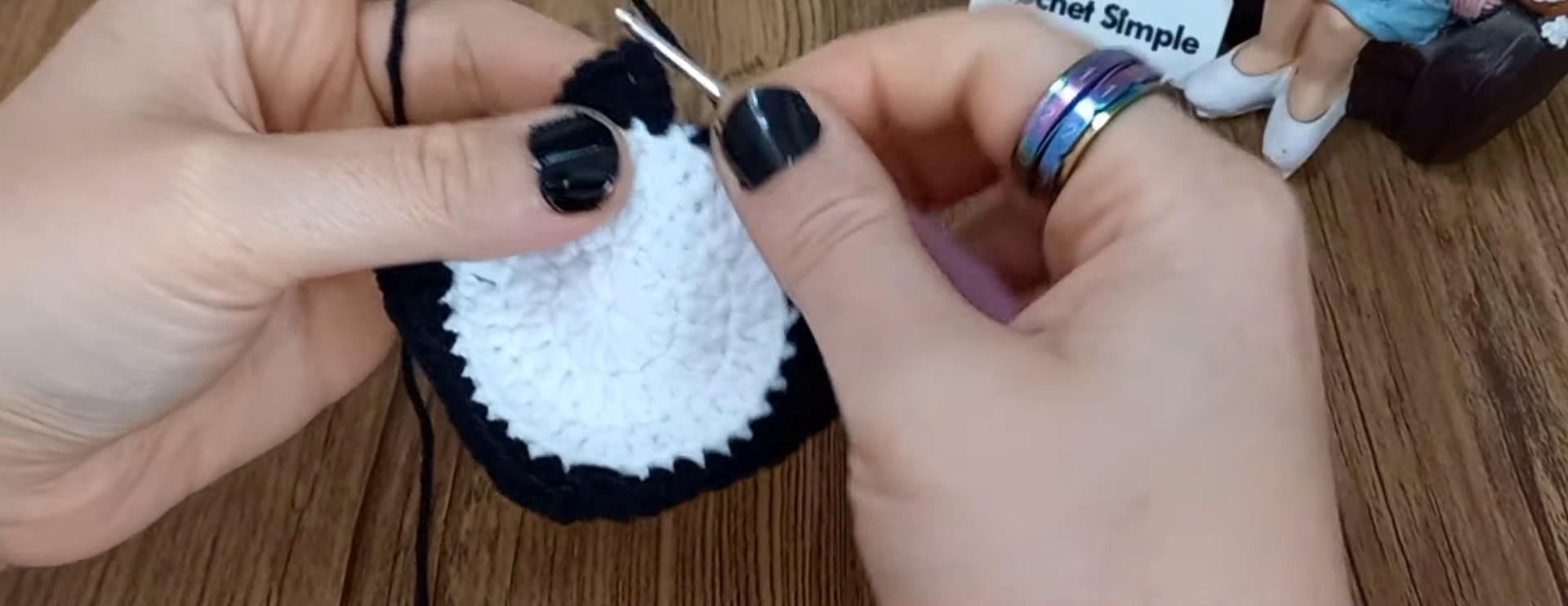 Spooky Crochet Granny Square for Halloween Fun