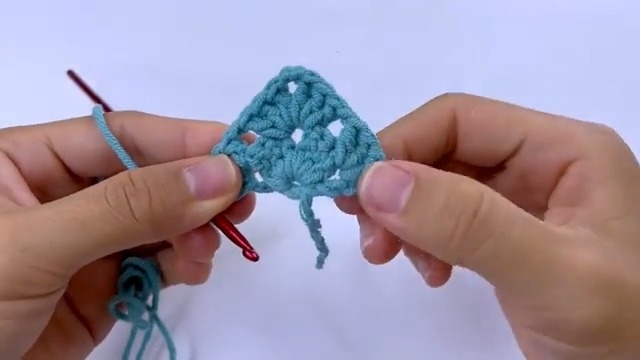 Crochet Granny Triangle Bandana
