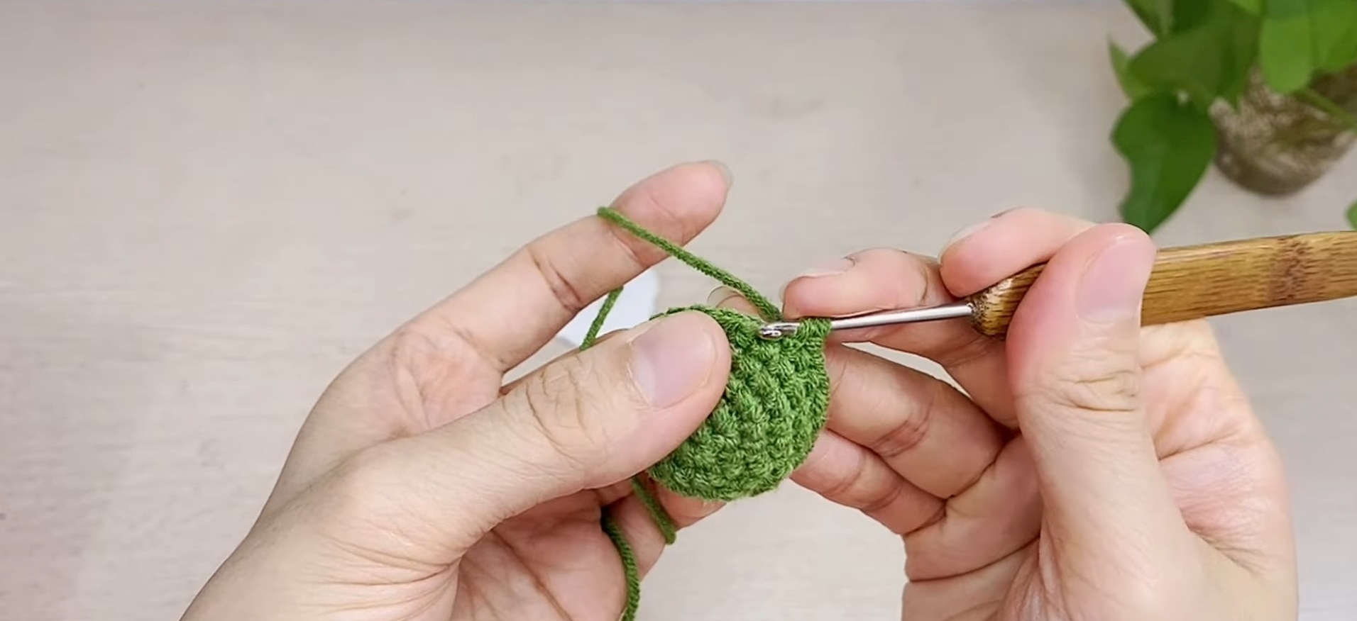 Crochet A Cute Ghost With Frog Hat – Easy Pattern and Tips