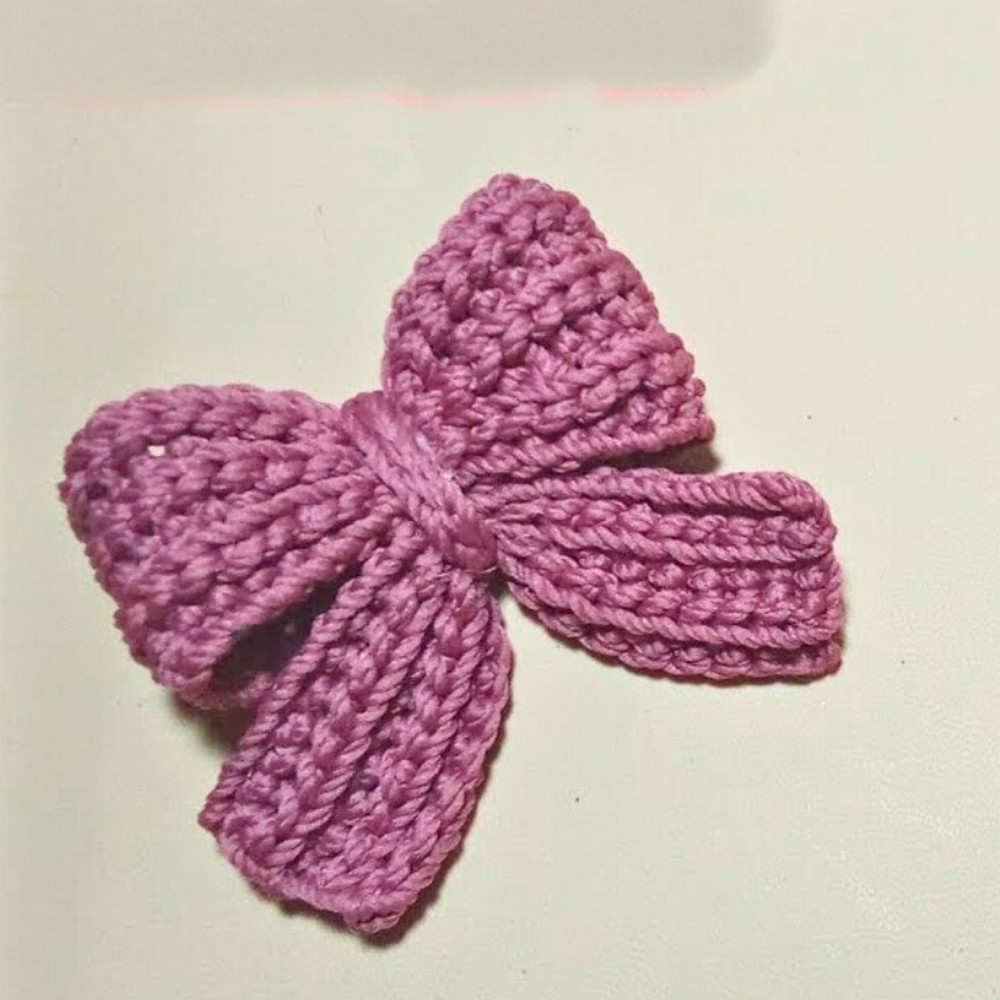 Stylish Crochet Bow Tie Tutorial