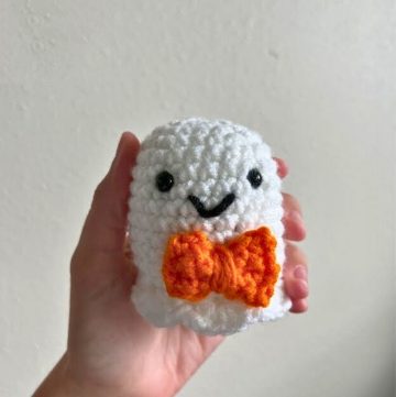 Crochet Ghost Pattern for Fun and Adorable Decor