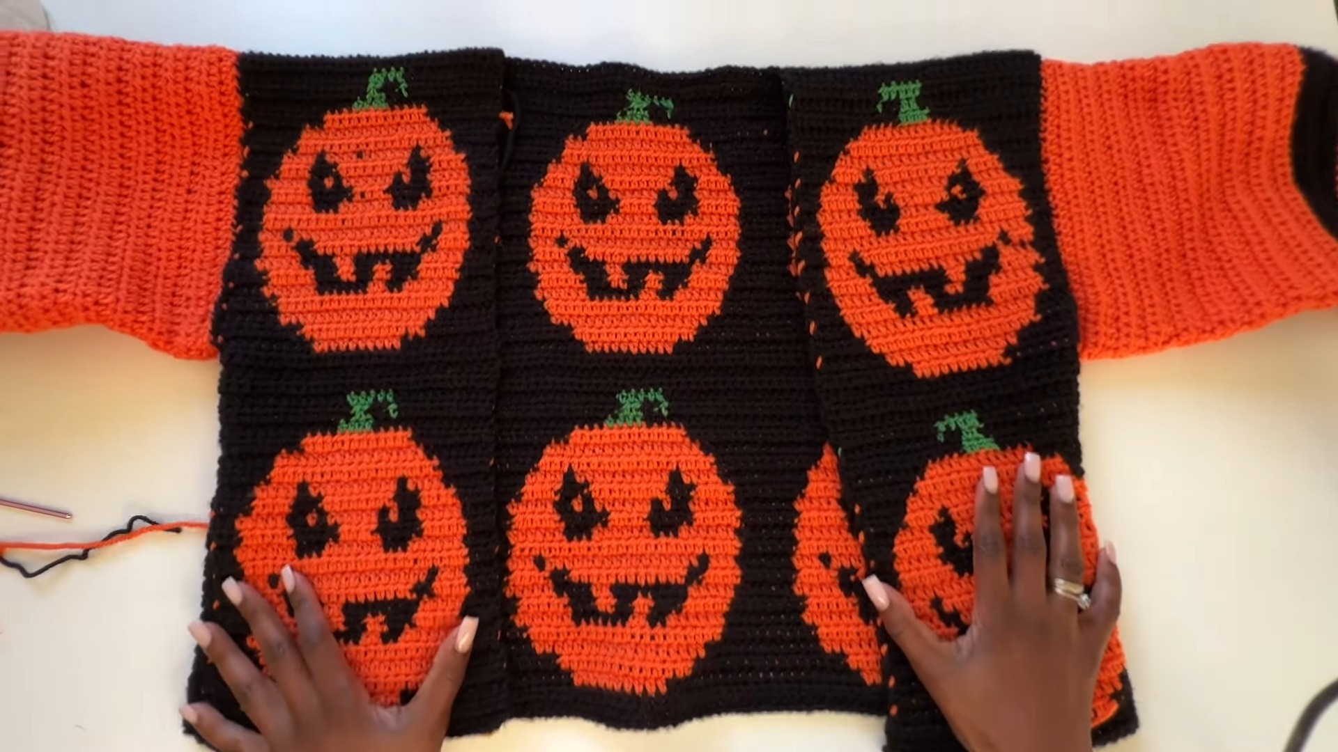 How to Crochet a Customizable Halloween Pumpkin Cardigan