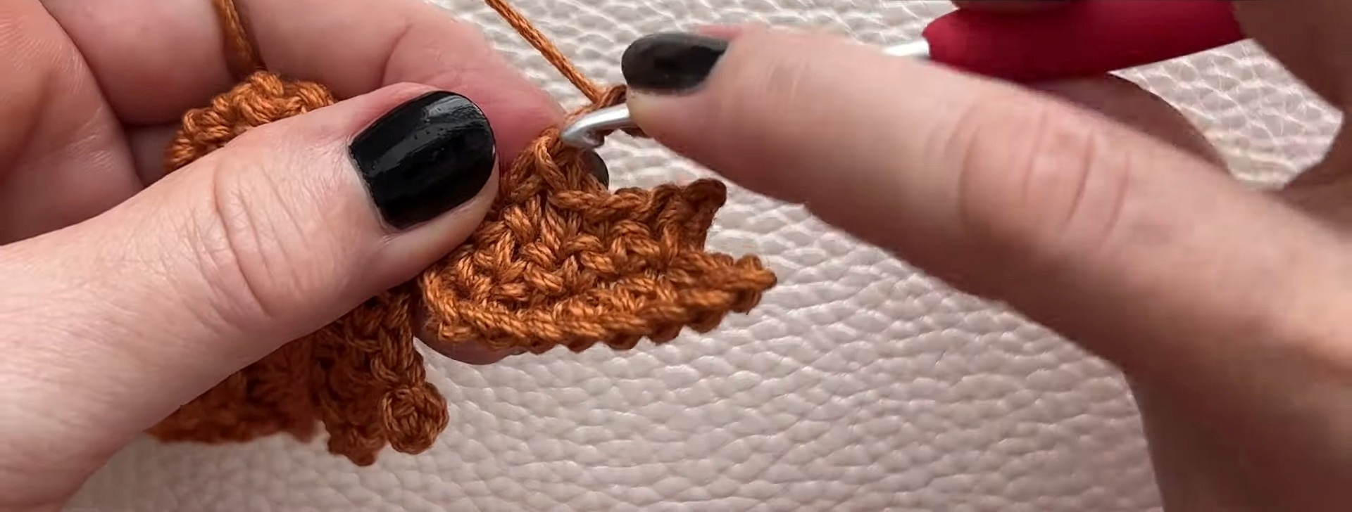 How to Crochet a Beautiful and Versatile Bat Appliqué Step-by-Step