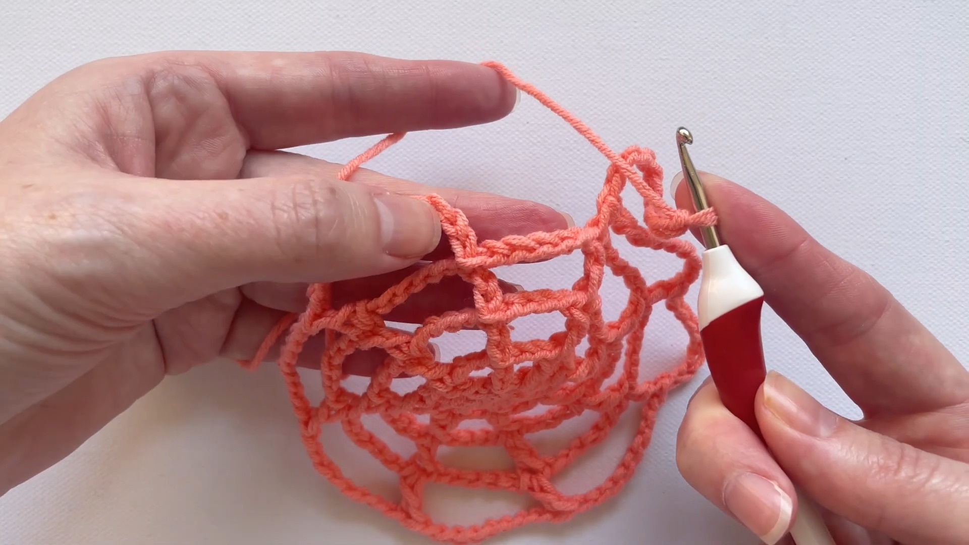 Crochet Spider Web Pattern for Stunning Halloween Decor