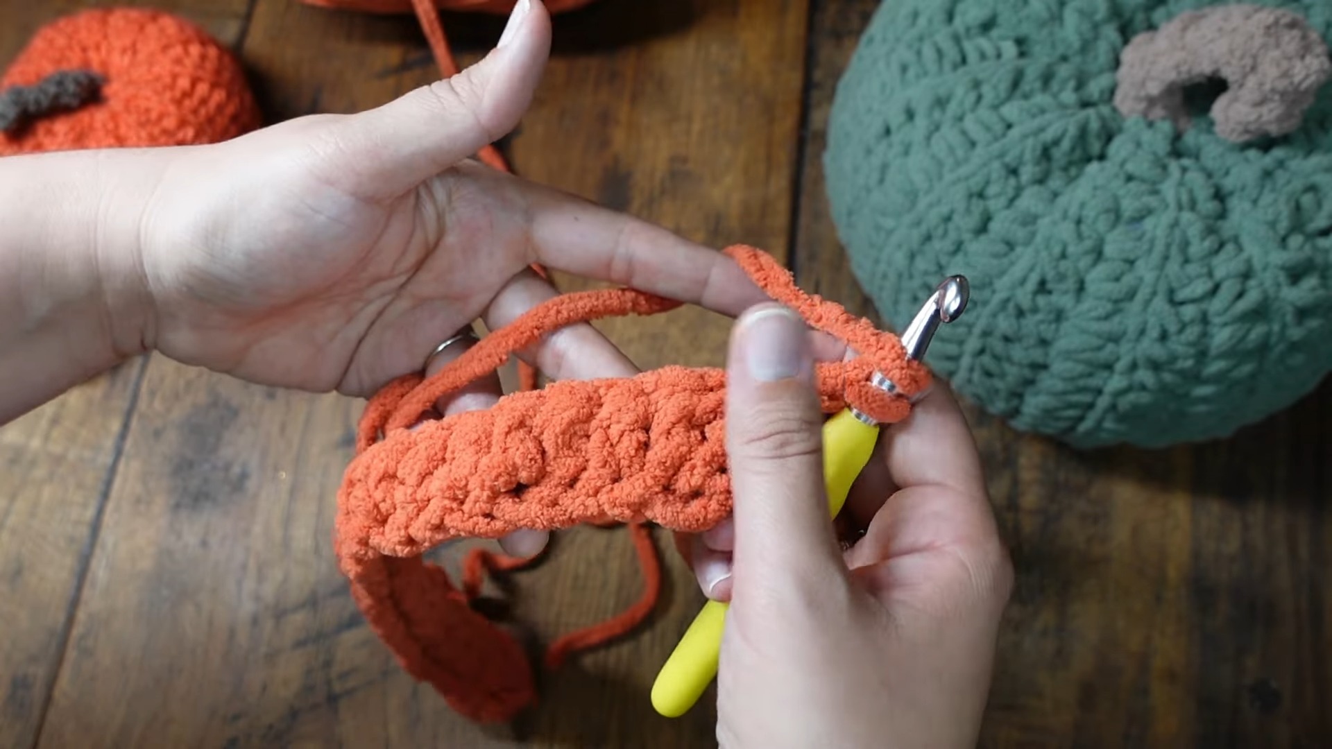 Easy Crochet Pattern to Make a Chunky Pumpkin Pillow