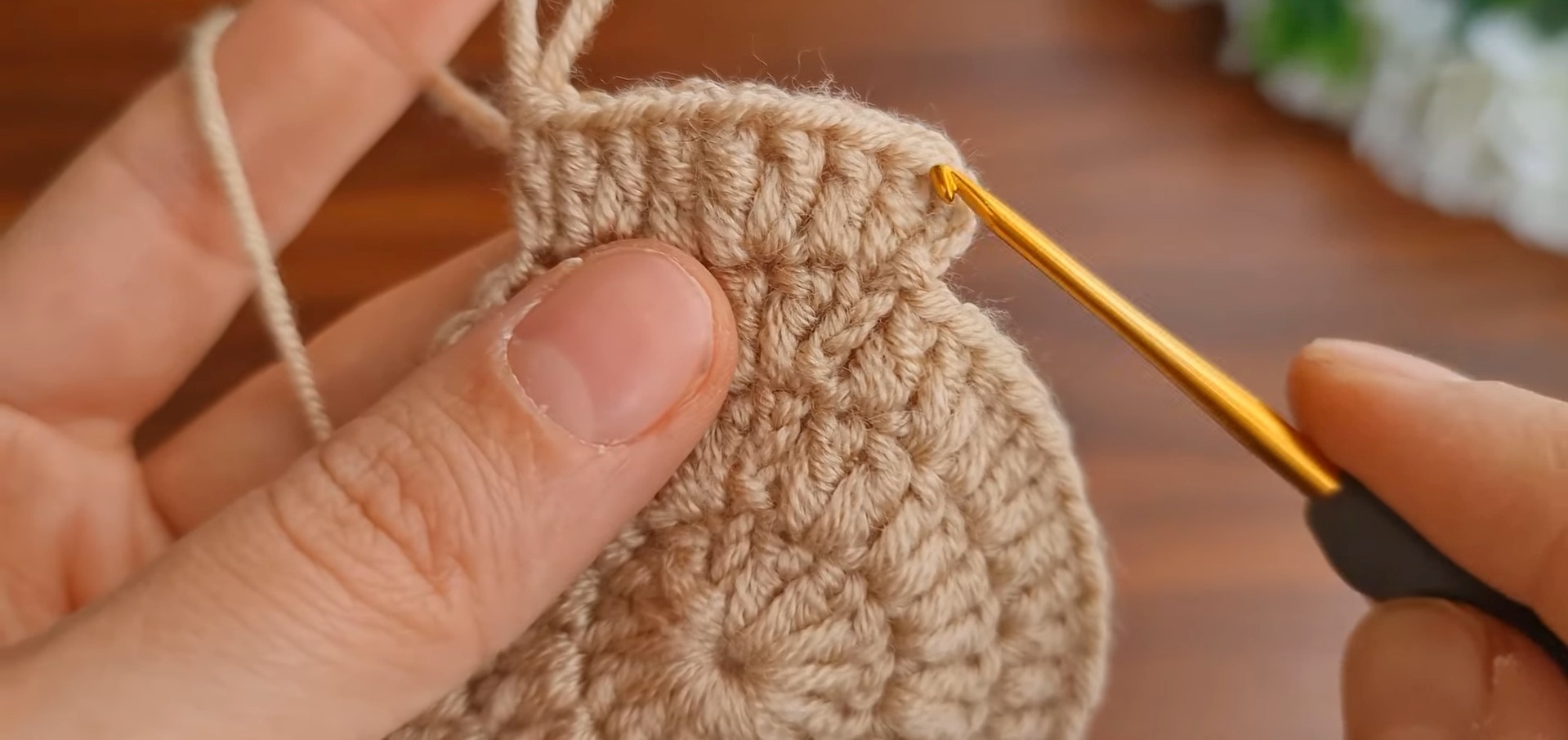 Stunning Crochet Pumpkin Coasters for Seasonal Decor