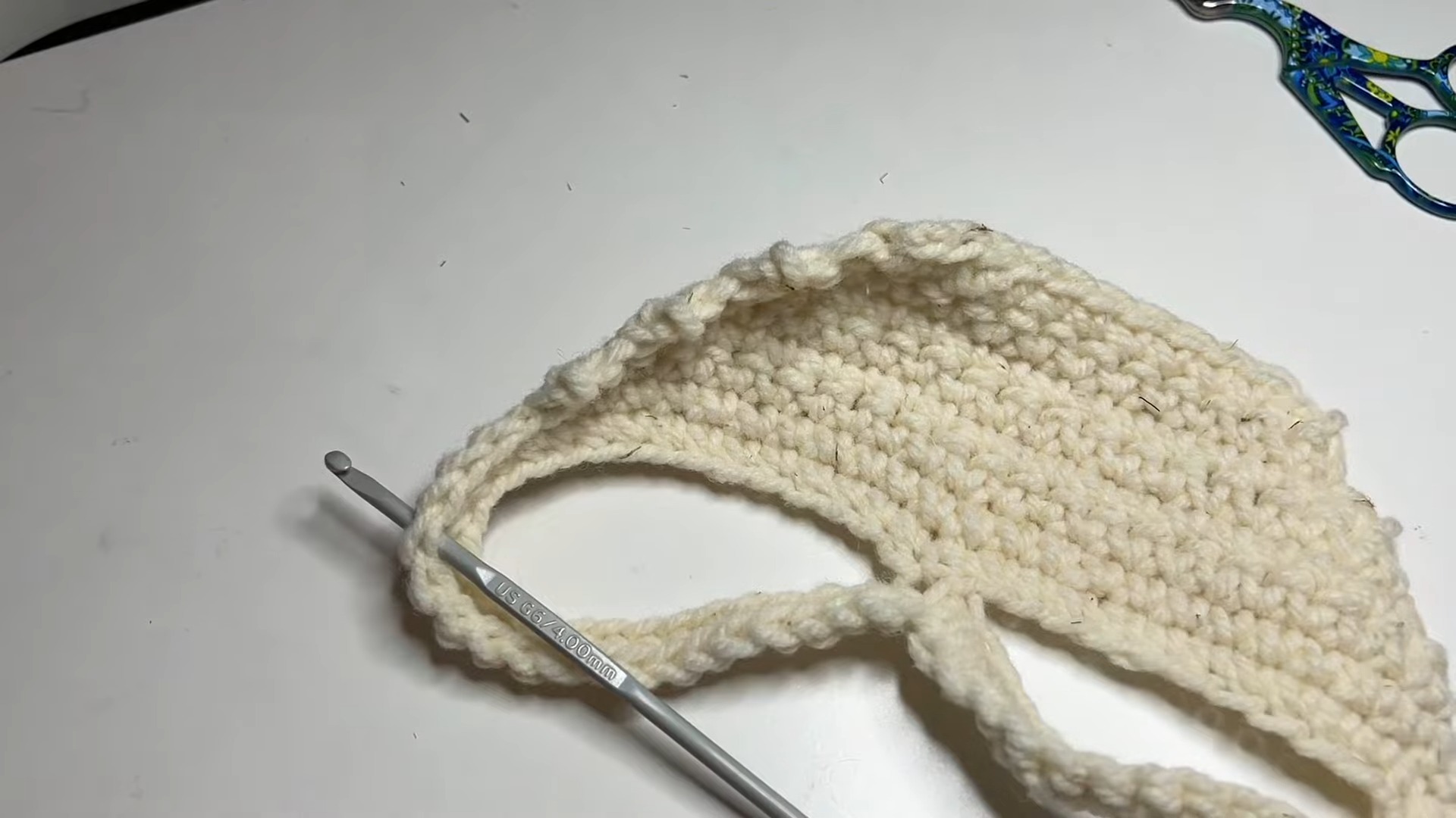 Free Crochet Skull Balaclava with Gradient Dye Effects