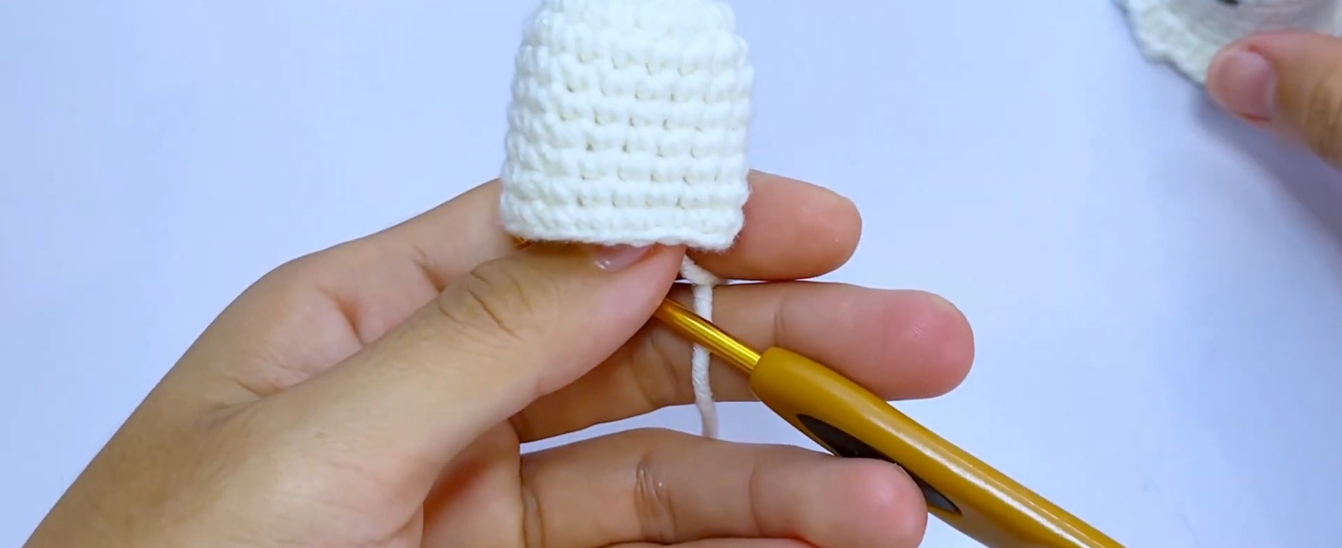 Fun & Versatile Crochet Ghost Charm for All Skill Levels