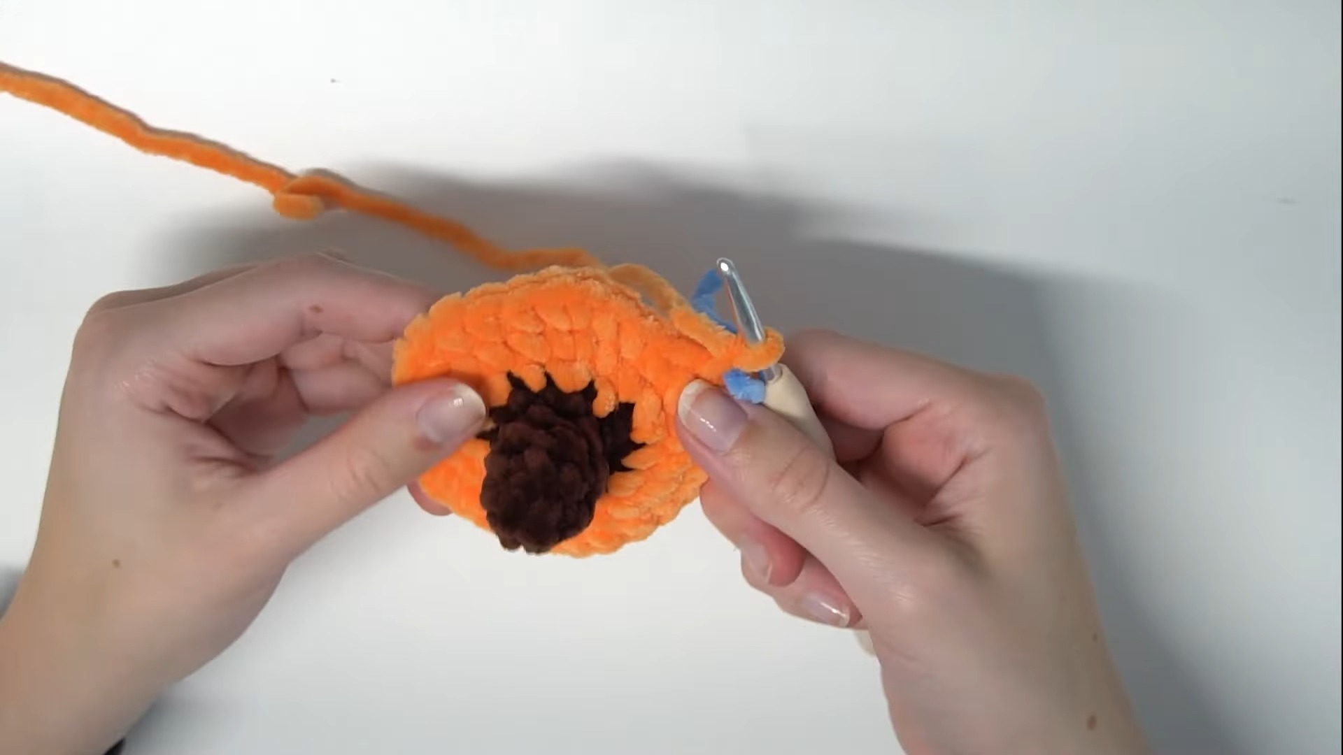 No Sew Crochet Pumpkin Tutorial for Beginners