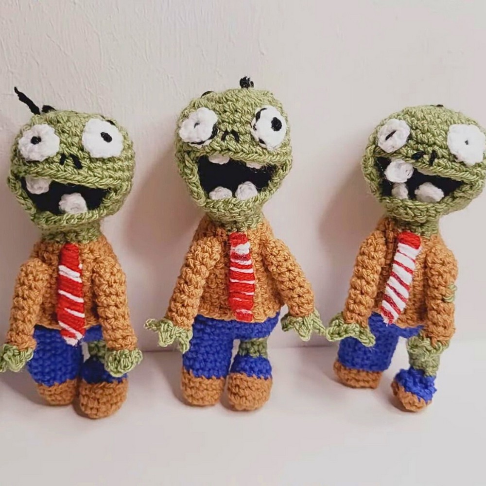 Crochet a Detailed Mini Zombie for Beginners and Experts