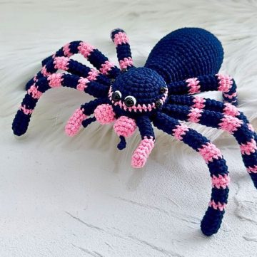 Crochet Spider Pattern – Perfect for Décor and Gifting
