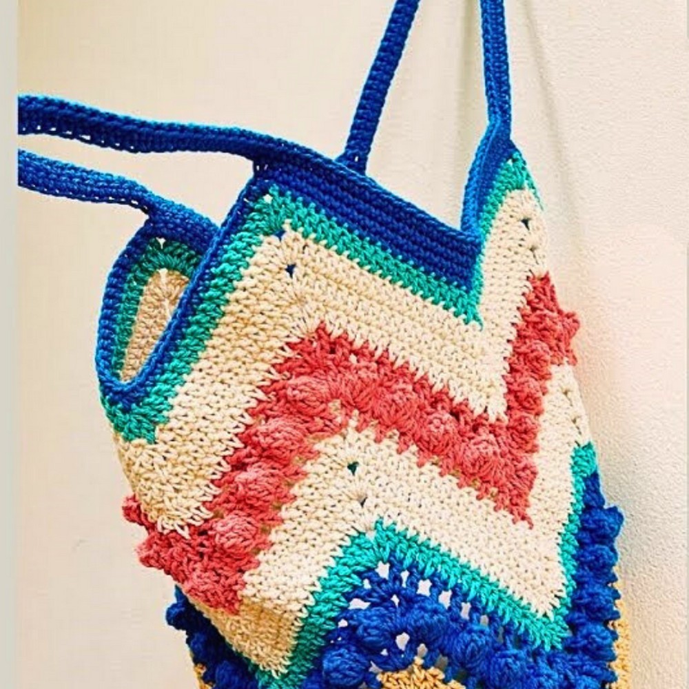How to Crochet Granny Square Base Bag for Everyday Use