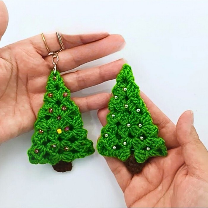 How To Make A Festive Crochet Christmas Tree For Your Holiday Decor And Gifts